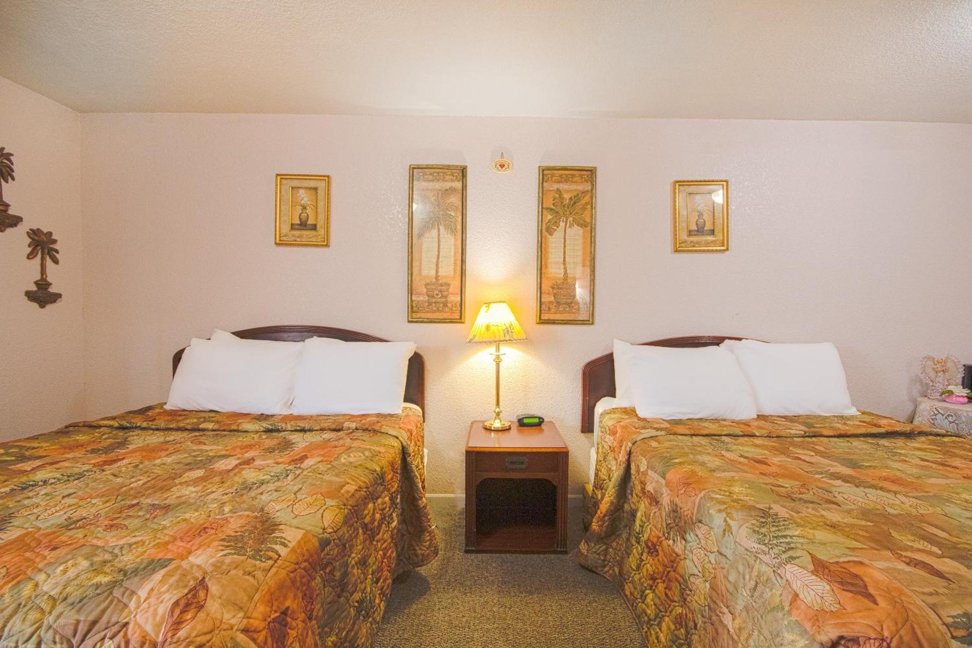 Sunflower Motel Hiawatha By Oyo Extérieur photo